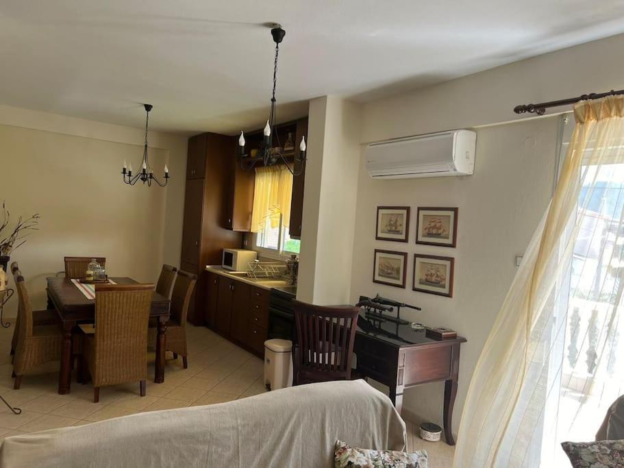 Sea & Sun Retreat Villa เนอาวรัสนา ภายนอก รูปภาพ