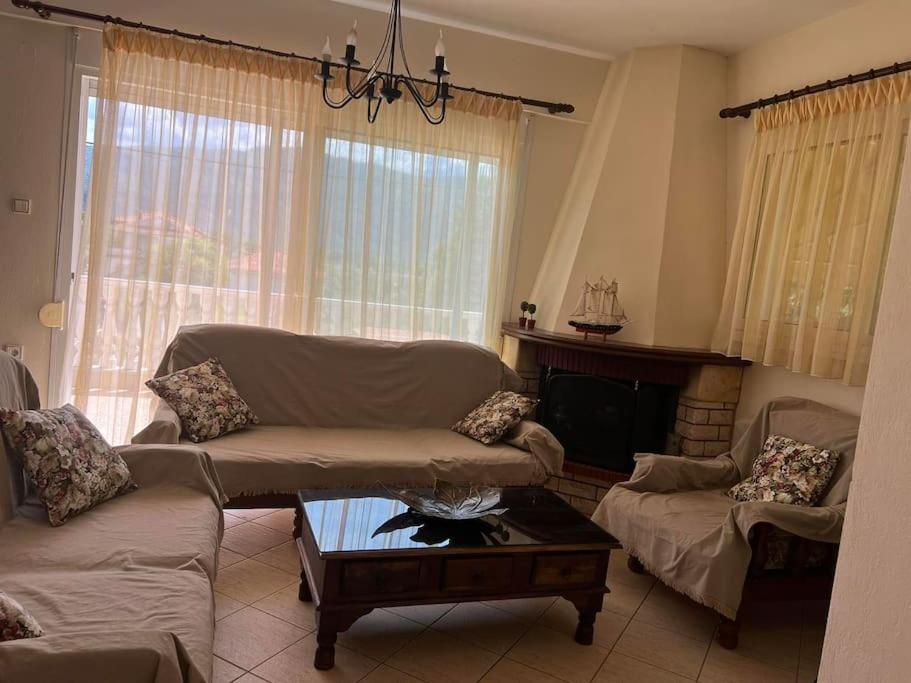Sea & Sun Retreat Villa เนอาวรัสนา ภายนอก รูปภาพ