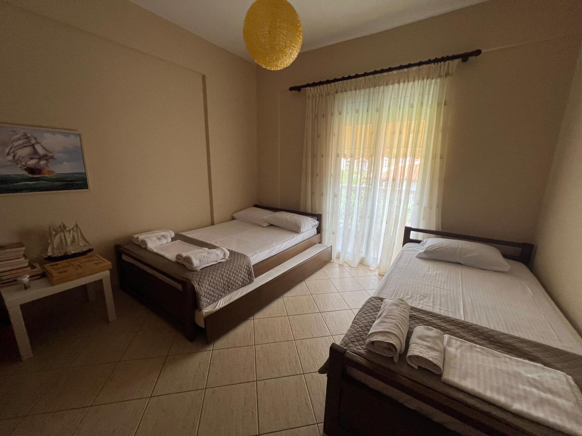 Sea & Sun Retreat Villa เนอาวรัสนา ภายนอก รูปภาพ